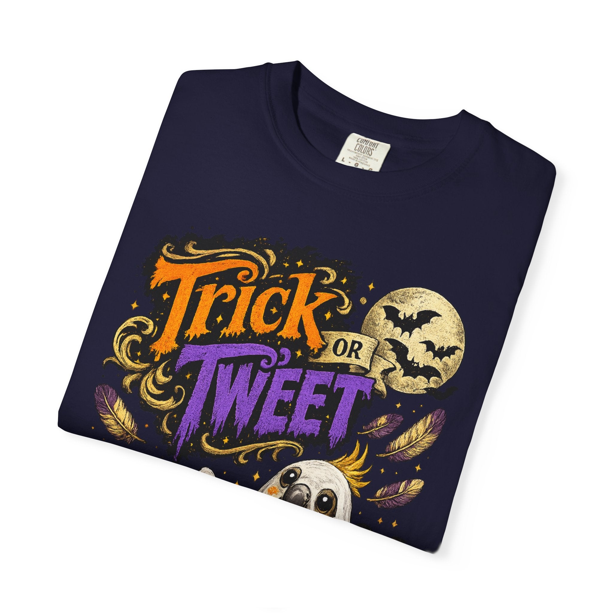 Trick or Tweet Ghost Bird Halloween T-Shirt | Funny Parrot & Bird Lover Tee