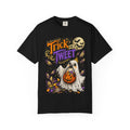 Trick or Tweet Ghost Bird Halloween T-Shirt | Funny Parrot & Bird Lover Tee