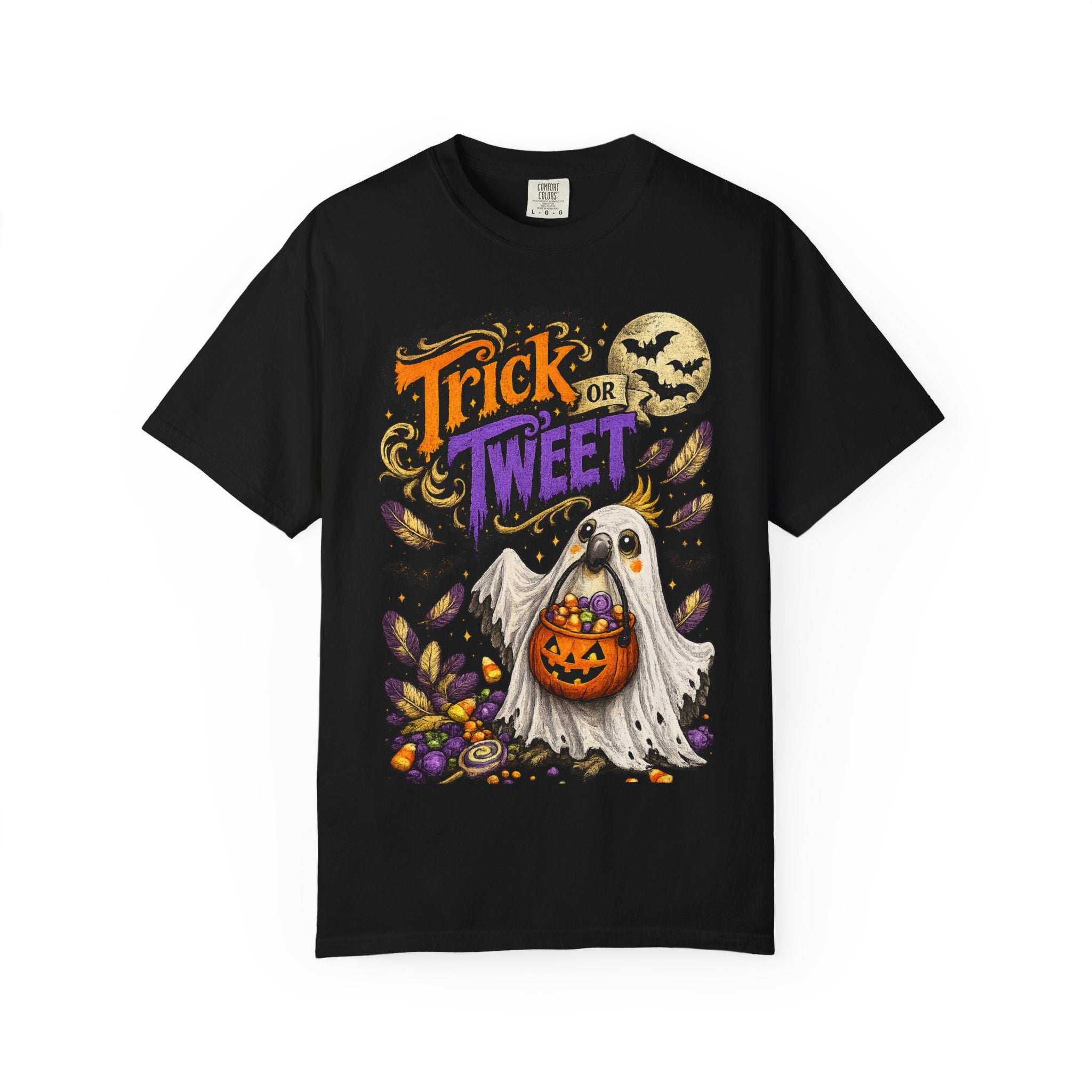 Trick or Tweet Ghost Bird Halloween T-Shirt | Funny Parrot & Bird Lover Tee