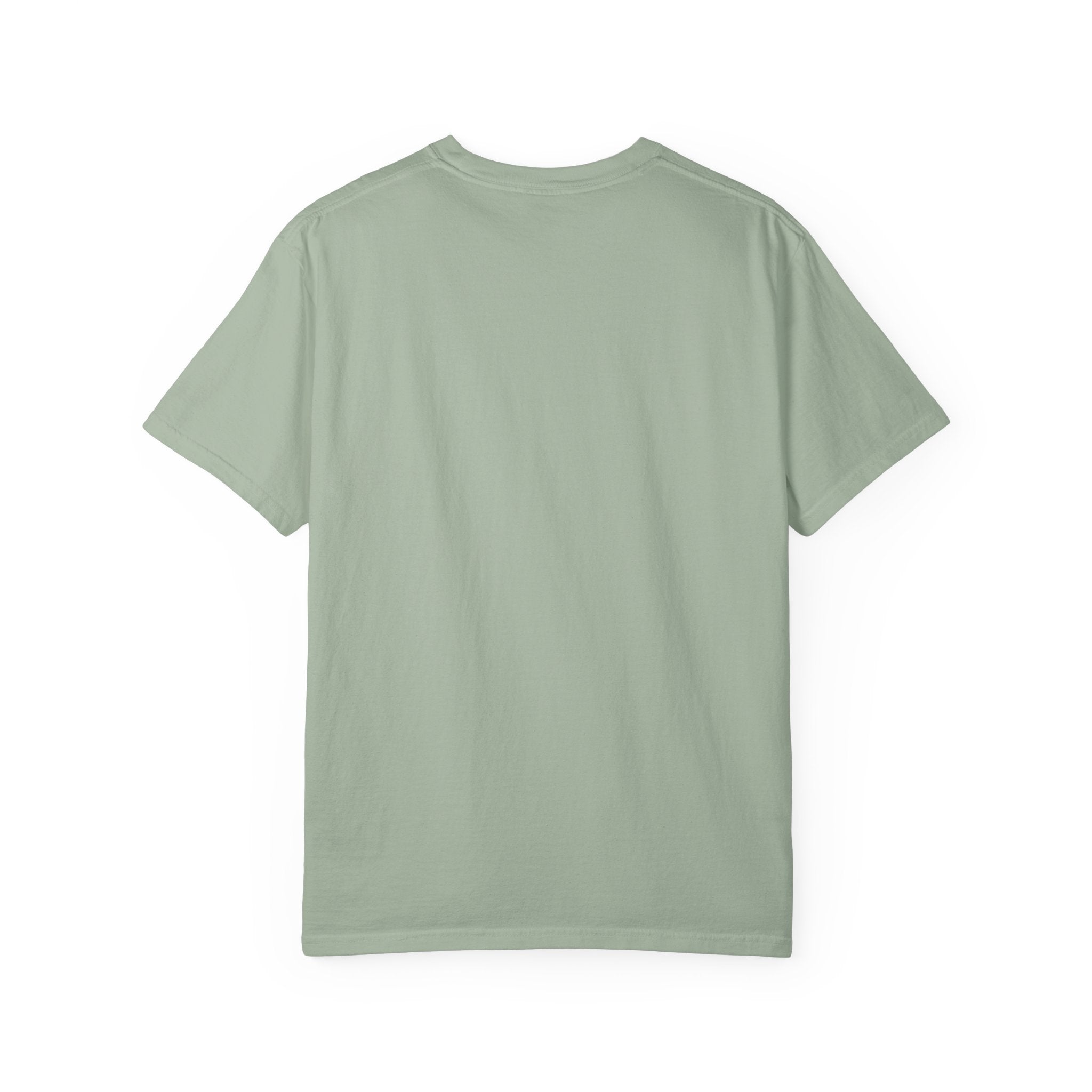 Trick or Tweet Ghost Bird Halloween T-Shirt | Funny Parrot & Bird Lover Tee